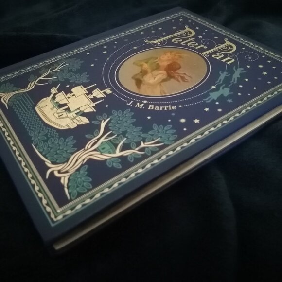 Peter Pan, by J.M. Barrie-- Gorgeous Keepsake Collector's Edition! - Picture 8 of 11